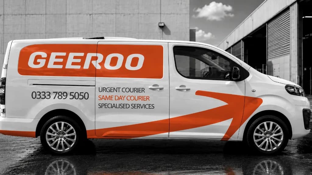 Geeroo same day courier van